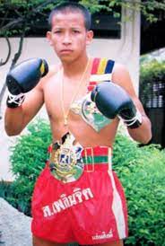 Kaensak Sor. Ploenjit Muay Thai