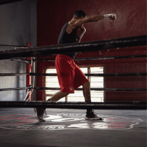 Schattenboxen im Ring